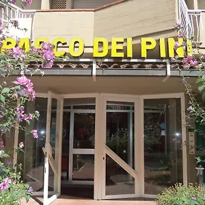 3* Hotel Parco Dei Pini - 100mt Dal Mare